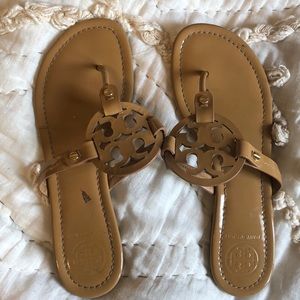 Tory burch sandals